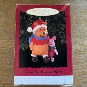Hallmark 1996 Pooh & Piglet ornament